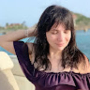 Meet your Posher, Heidi j